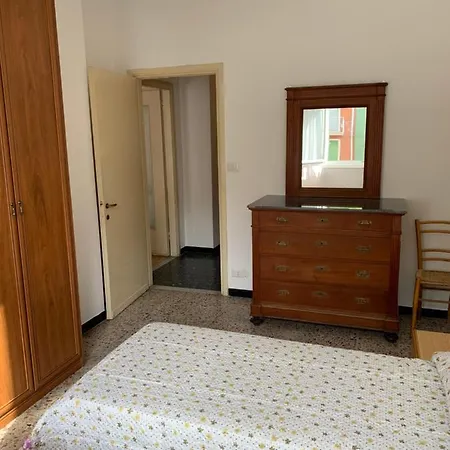 Lägenhet Casa Bianca 2 - Confortevole In Centro A Moneglia