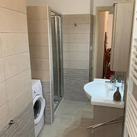 아파트 Casa Bianca 2 - Confortevole In Centro A 모네글리아